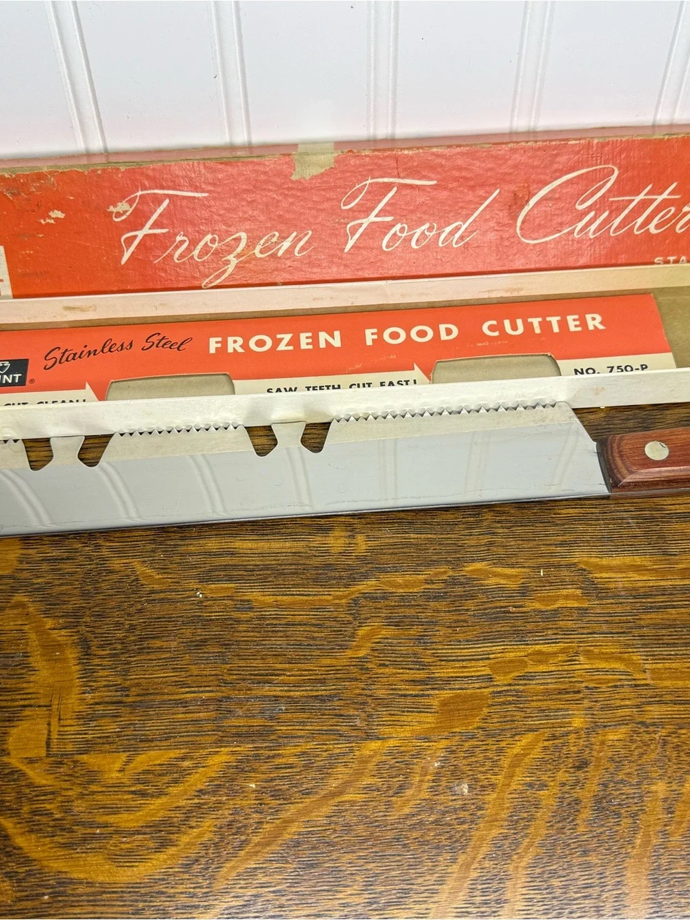 EKCO Flint Arrowhead 750-P Frozen Food Cutter Knife Serrated Stainless USA VTG